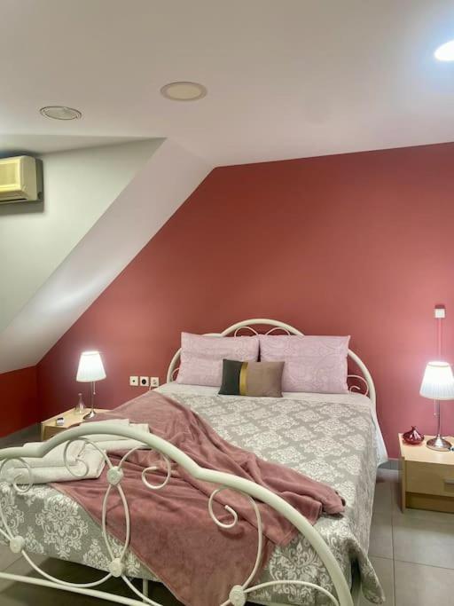Cozy Apartment Near To The Airport Kouvaras Exterior photo