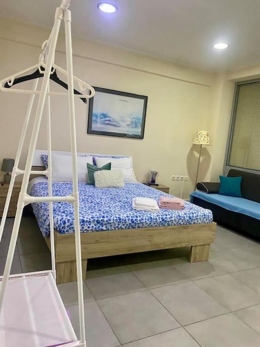 Cozy Apartment Near To The Airport Kouvaras Exterior photo